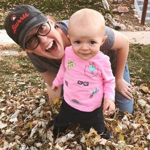 Meet your Posher, Larissa